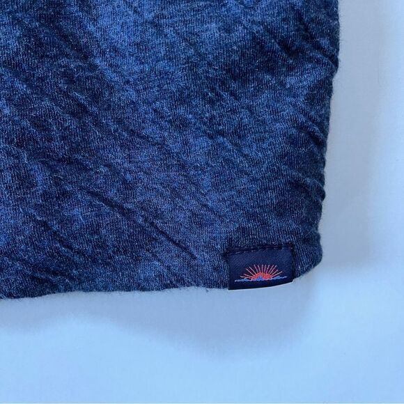 Faherty Cloud Cotton Reversible Crew Navy/Striped - Picture 5 of 10